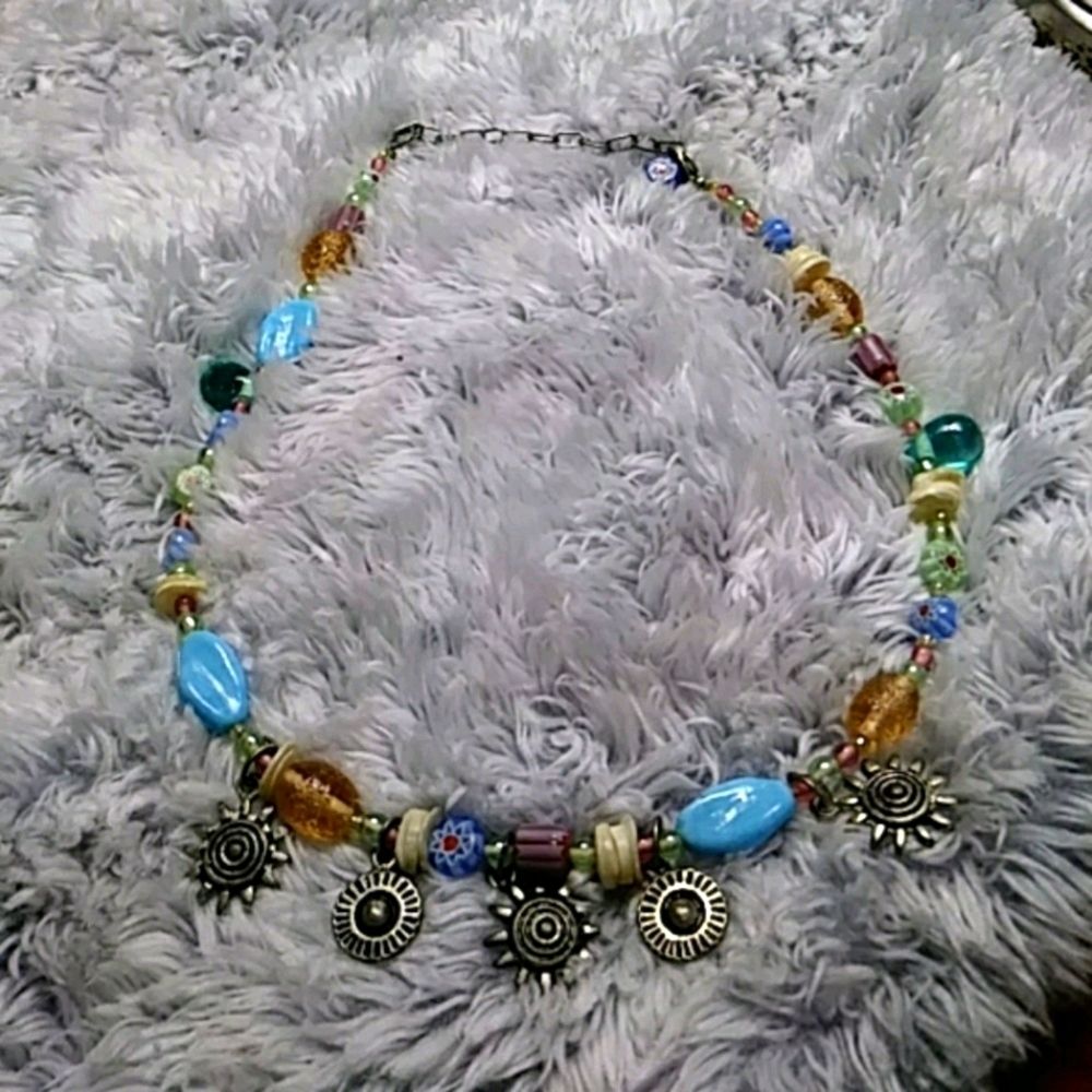 Hand Crafted Necklace With Silver Plated Ch